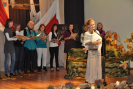 099 - (na zdjęciu) Uczniowie IV LO w Ostrowie Wielkopolskim