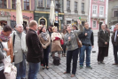 lekcja_muzealna_przed_ratuszem.jpg