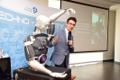 dsc_1348_robot.jpg