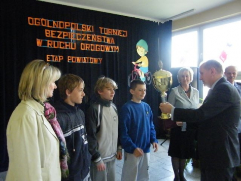 zwycieska_szkola_z_radlowa
