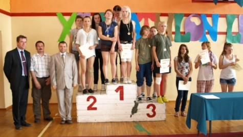 biathlon_dekoracja_dziewczyn_1.jpg