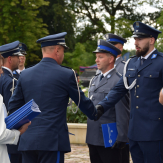 Święto Policji w Ostrowie. Odznaczenia i awanse dla 109 funkcjonariuszy 