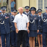 Święto Policji w Ostrowie. Odznaczenia i awanse dla 109 funkcjonariuszy 