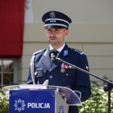 Święto Policji w Ostrowie. Odznaczenia i awanse dla 109 funkcjonariuszy 