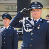Święto Policji w Ostrowie. Odznaczenia i awanse dla 109 funkcjonariuszy 
