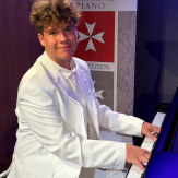 Europejski sukces pianisty ZSM