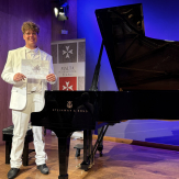 Europejski sukces pianisty ZSM