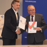 Kolej która łączy region