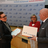 Dizajn, phishing i omomierz, czyli Konkurs Ortograficzny o „Pióro Starosty Ostrowskiego”