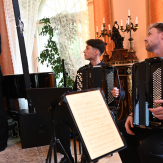 Muzyka wieczorową porą