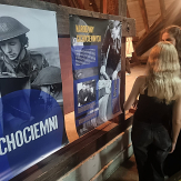 Wystawa o Cichociemnych w II Liceum Ogólnokształcącym