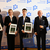 Nagrody dla oświatowców