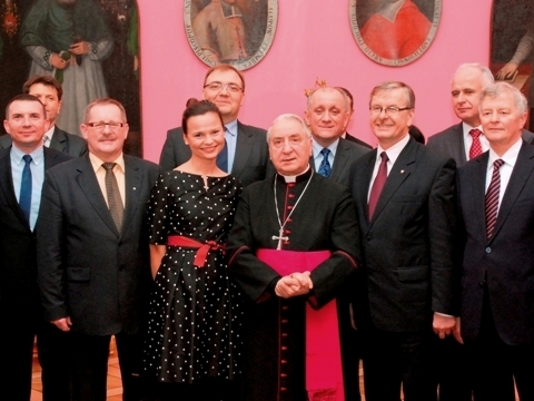 * 2012_02_24_13_13_50.jpg