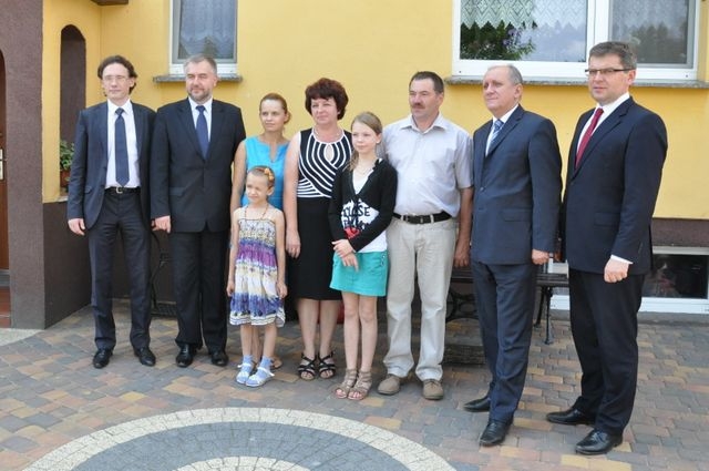 * <p>Z wizytÄ… u PaĹ„twa Zatylnych w ZamoĹ›ciu.</p>