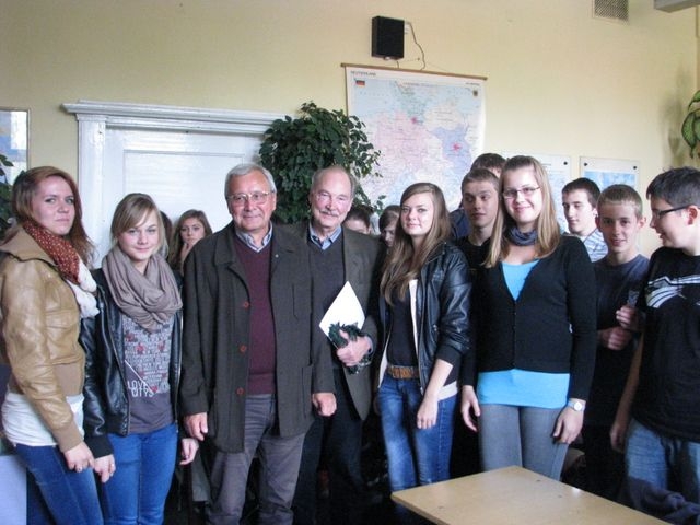 * img_1158.jpg