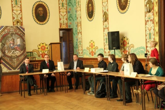 * img_4421.jpg