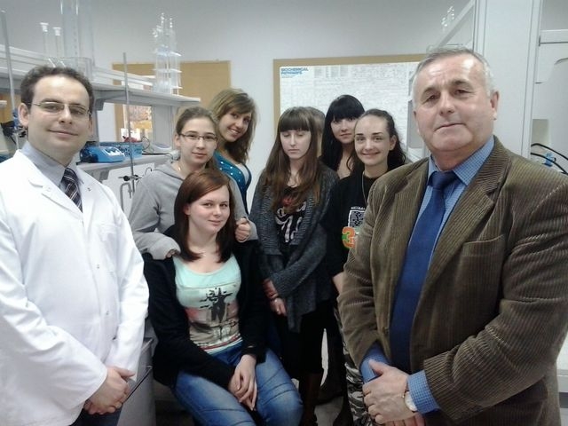 * 2013_04_05_13_56_08.jpg