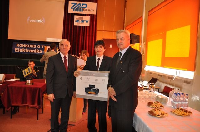 * elektronik_2013_111_iii_miejsce