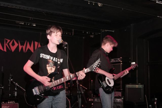 * gitarownia_1b