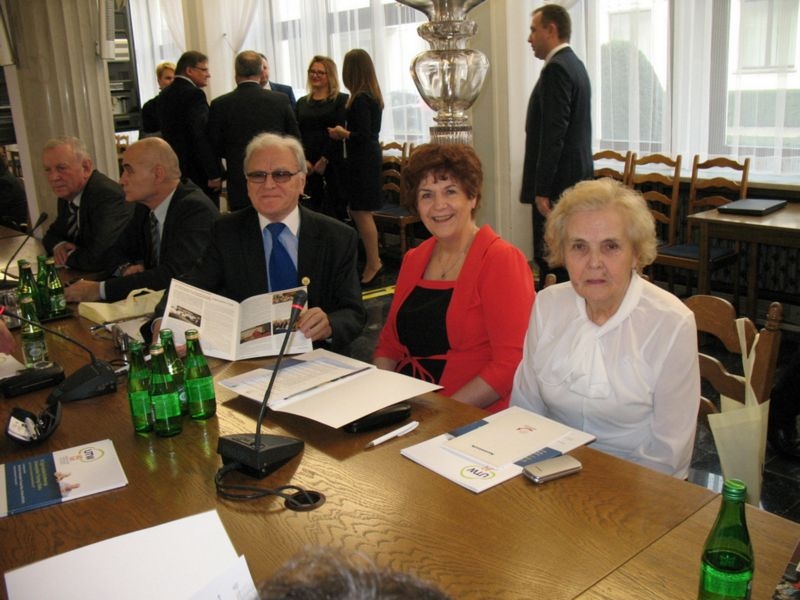 * img_4971.jpg