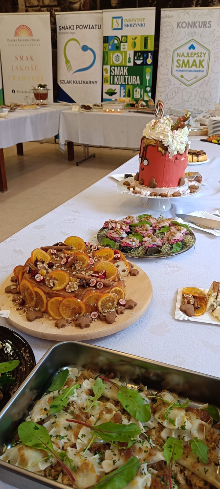 * stĂłĹ&sbquo; konkursowy