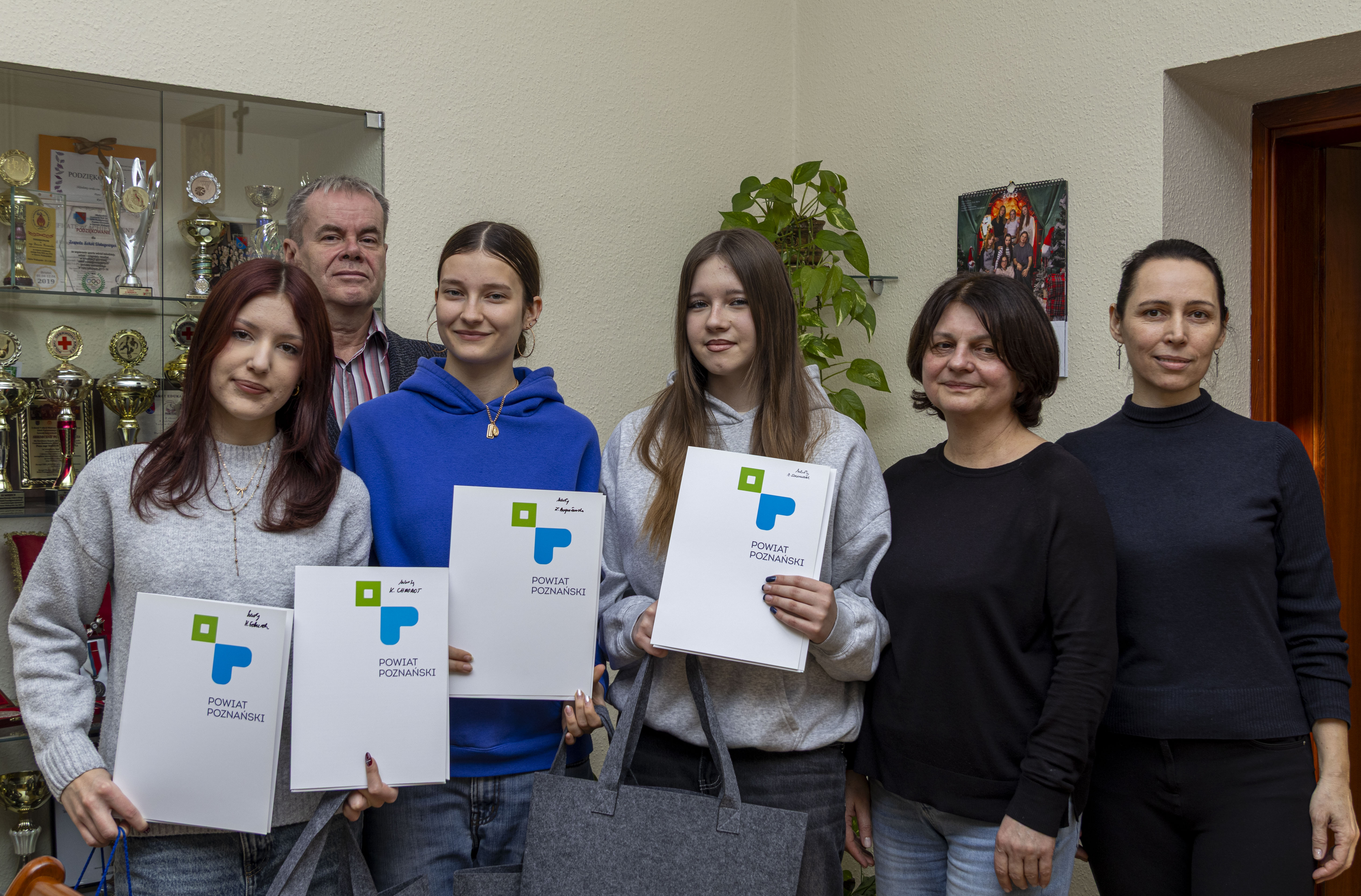 * laureatki konkursu (2)