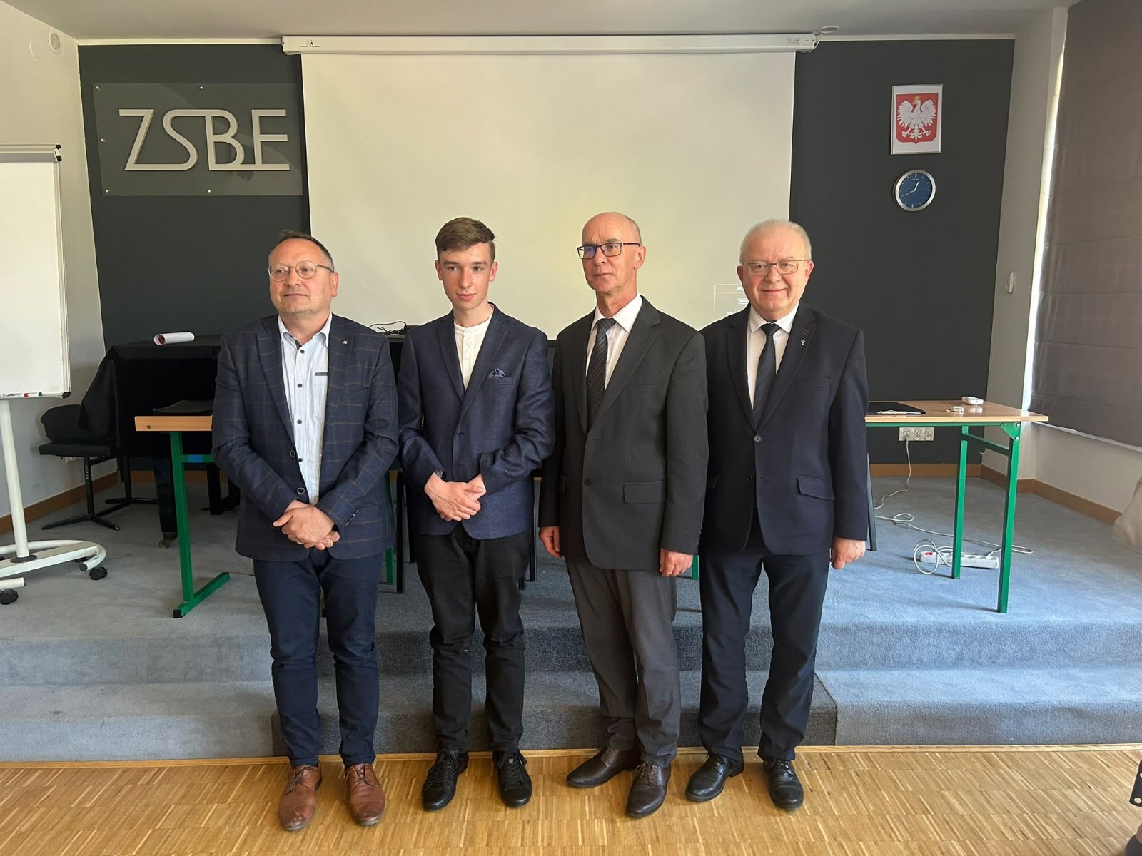 * 1 od lewej dr Piotr Wiertelak, Jakub Ball, dr JĂłzef Pietrzak i prof. Piotr Grabarz